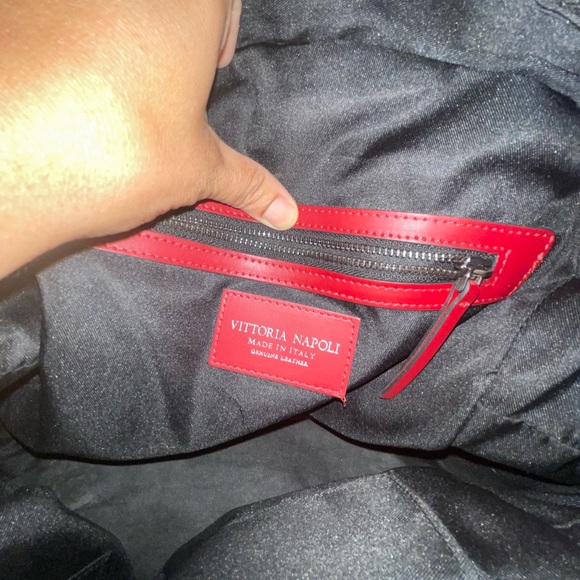 Red backpack - Picture 3 of 4